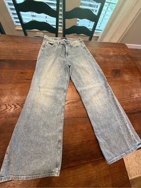 GAP Light Blue Wide-Leg Women's Jeans